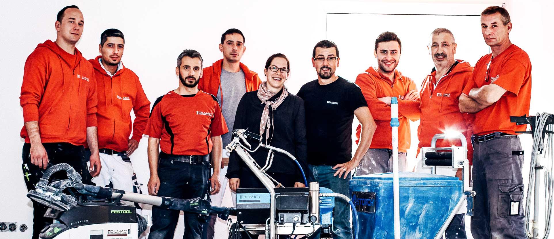 Das Team von Dilmac Bau bei Bauarbeiten in Bielefeld